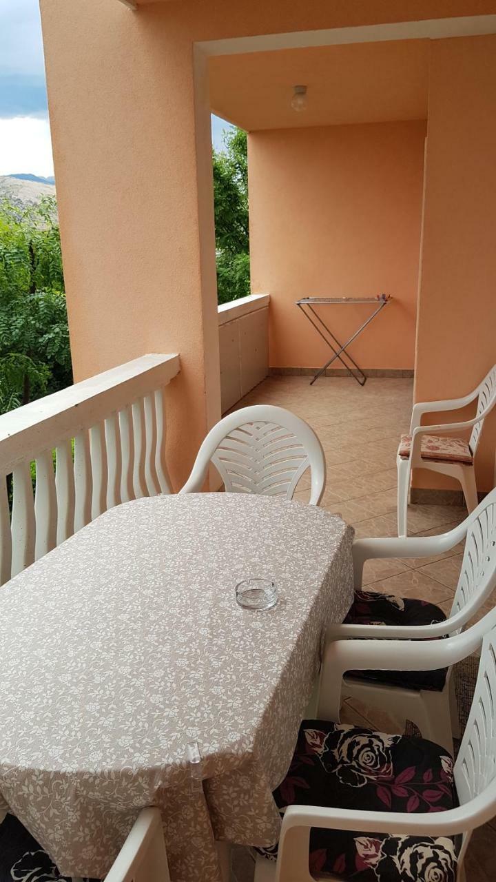 Apartments Andelina Pag Town Exterior foto